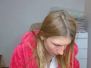 Cam4 Live Sex of Evelyn_21_m