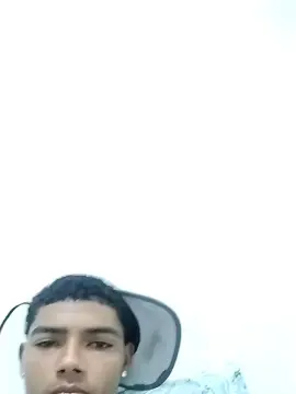 Cam4 Private Sex Chat of Morenogiga