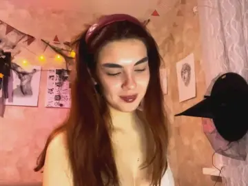 Cam4 Free Live Porn of YongJayne