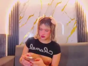 Cam4 Live Sex Cam of Cute_roxxxy