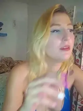 Cam4 Private Sex Chat of Mazie07