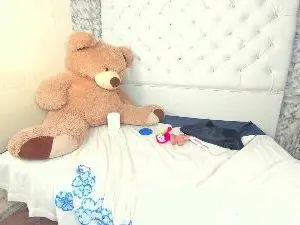 Cam4 Live Sex of clarita_hills