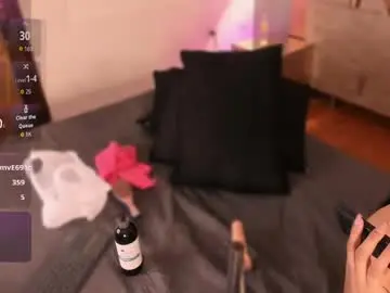 Chaturbate Watch Live Sex Cams of bellaboobs_