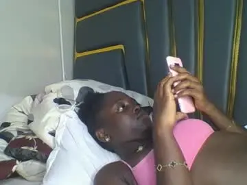 Chaturbate Best live sex cam show of hornybella84