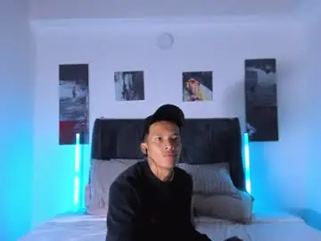 Chaturbate Live Sex of axelrey_