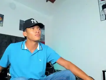 Chaturbate Sex Chat of axelrey_