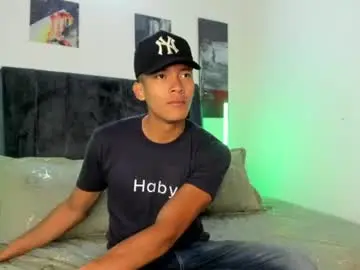 Chaturbate Free Live Porn of axelrey_