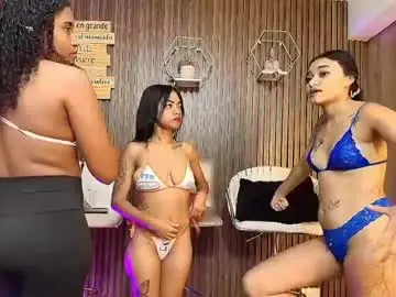 Chaturbate Adult Video Chat of badgirls_000