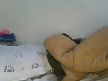 Chaturbate Live Sex Cam of cilia_petite