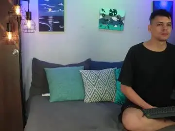 Chaturbate Best live sex cam show of cleoanubis_