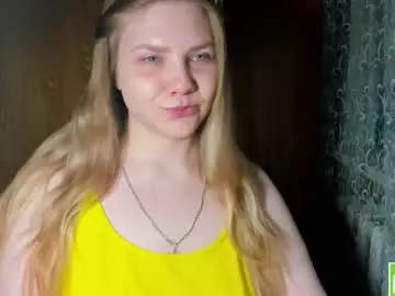 Chaturbate Live Sex Cam of emmafrizea