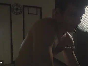 Chaturbate Live Porn of mickey_pict