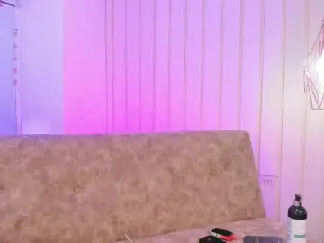 Chaturbate Live Sex Cam of nickiwestt___