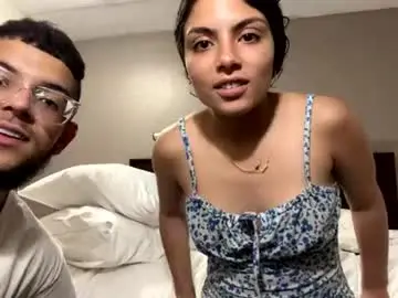 Chaturbate Live Sex Cam of numbuniverse