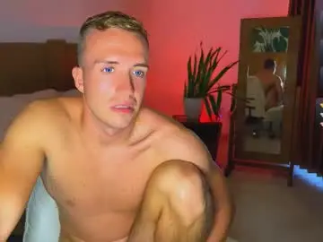 Chaturbate Best live sex cam show of tommy_cumfinger