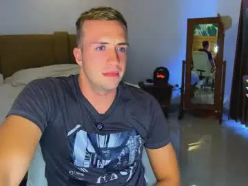 Chaturbate Live Sex of tommy_cumfinger