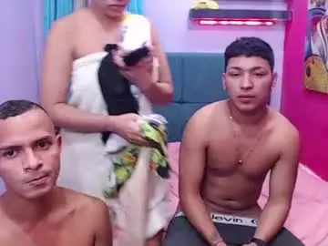 Chaturbate Free Porn Cam of twink_fucks
