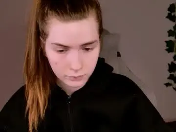 Chaturbate Best live sex cam show of aliceinredsquare_