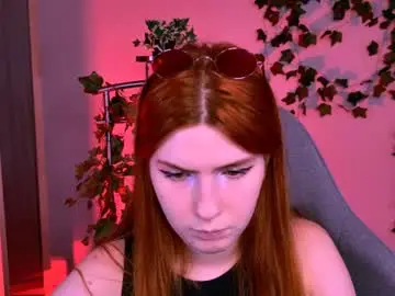 Chaturbate Nude Webcam of aliceinredsquare_