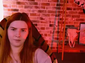 Chaturbate Adult Webcam of aliceinredsquare_