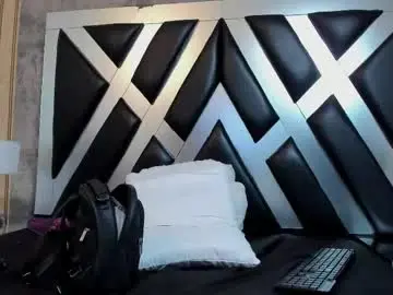 Chaturbate Watch Live Sex Cams of cloeperson