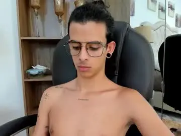 Chaturbate Adult Video Chat of andyxibrat