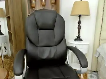 Chaturbate Live Sex Cam of andyxibrat