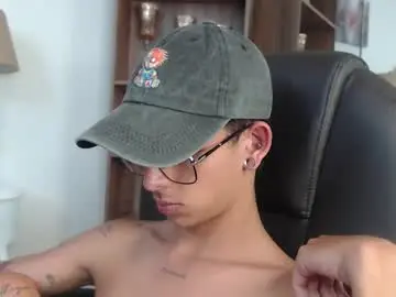 Chaturbate Private Sex Chat of andyxibrat