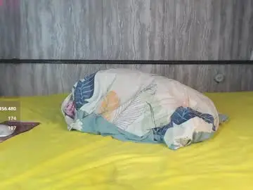 Chaturbate Nude Webcam of mira_one_