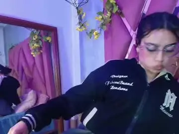 Chaturbate Free Porn Cam of viollettaa_