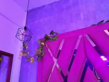 Chaturbate Sex Cam of viollettaa_