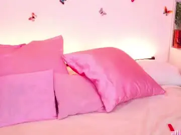 Chaturbate Free Live Porn of jolly_belle__