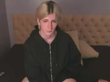 Chaturbate Live Porn of tom_hardcore