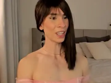 Chaturbate Live Sex Cam of einyel_