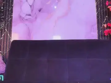 Chaturbate Nude Webcam of hanna_evanns_