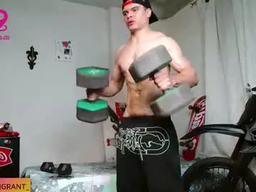 Chaturbate Live Sex Cam of ash_wingrant