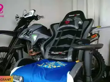 Chaturbate Adult Video Chat of ash_wingrant