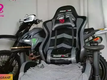 Chaturbate Sex Cam of ash_wingrant