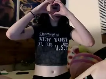 Chaturbate Live Sex Cam of gnar1yprincess