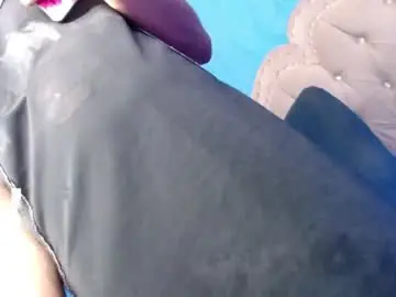 Chaturbate Sex Chat of xalex_dicker_offx