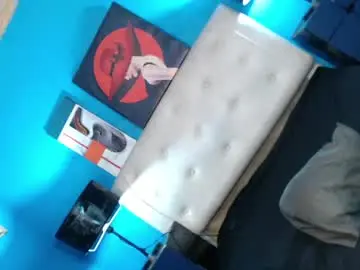 Chaturbate Free Live Porn of xalex_dicker_offx