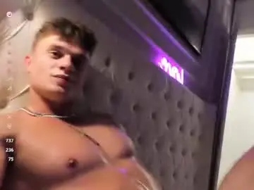 Chaturbate Watch Live Sex Cams of fresh_b1ood