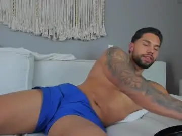 Chaturbate Free Porn Cam of joe_esthetic