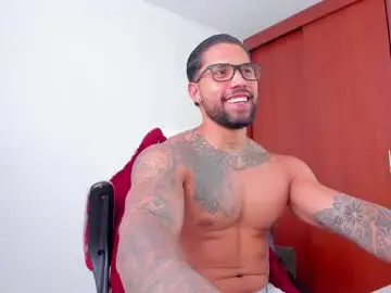 Chaturbate Sex Chat of joe_esthetic