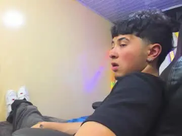 Chaturbate Adult Video Chat of juanpiedraita