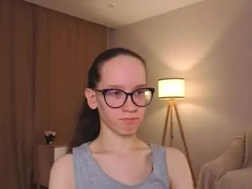 Chaturbate Live Sex Cam of lynettebails