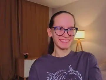 Chaturbate Live Sex Cam of lynettebails