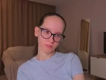 Chaturbate Live Sex Cam of lynettebails