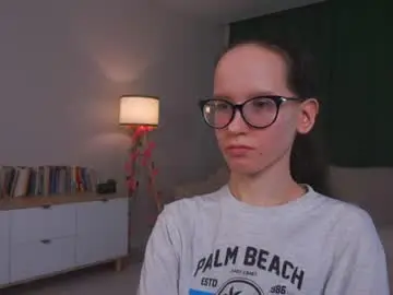 Chaturbate Free Porn Cam of lynettebails