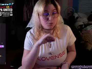 Chaturbate Sex Chat of myrtlemystic
